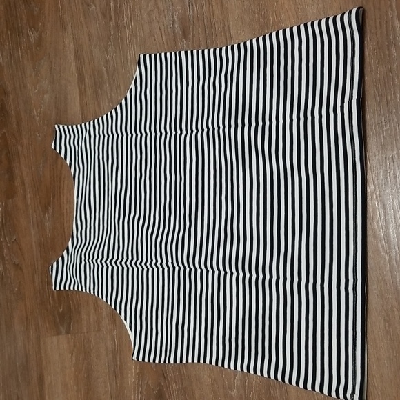 (XL) Talbots Striped Tank Classic Relaxed Fit Loungewear Casual Weekend Comfy - Picture 7 of 7